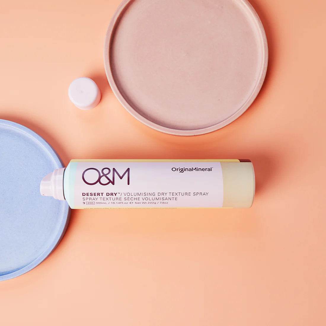 O&M Original & Mineral. spray de texture sèche Desert Dry - Oli & Eve | Boutique capillaire végane et sans cruauté